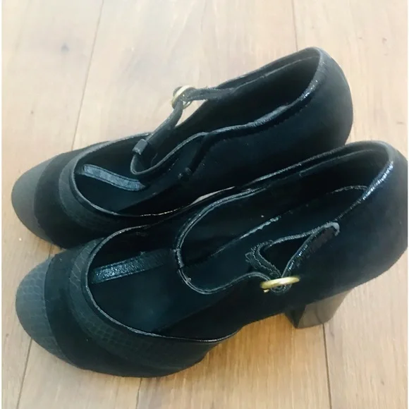 Fossil Shoes 6.5 - Picture 3 of 7